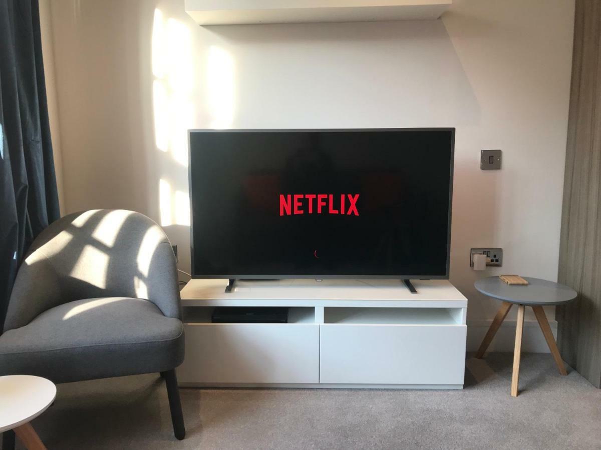That Cool Little Apartment You Were Looking For York Bagian luar foto